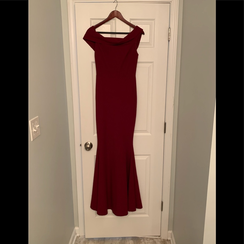 Women’s formal dress